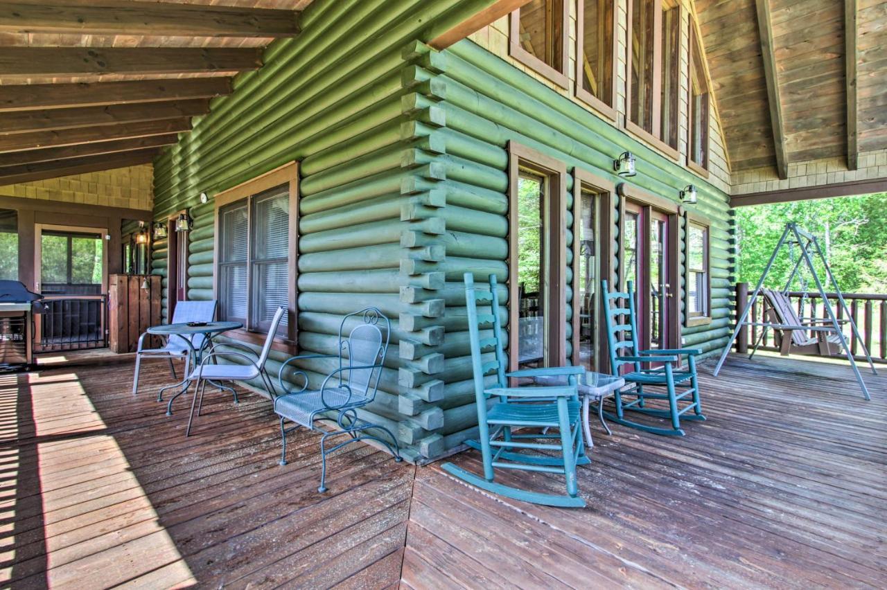 Idyllic Sevierville Cabin Deck And Smoky Mtn View! Exterior photo